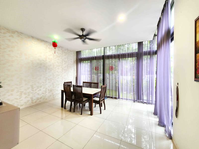 Rumah Teres 3 Tingkat untuk Dijual di Lake Fields (Sungai Besi) - Suki Tan - Dining Room - PropertyGuru.com.my