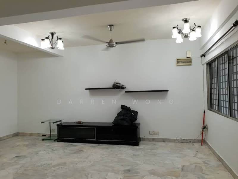 2.5-storey Terraced House for Sale in Bandar Baru Sri Petaling (Sri Petaling) - DARREN WONG - Living Room - PropertyGuru.com.my
