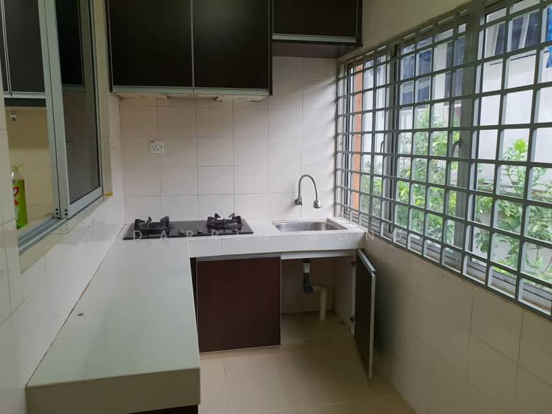 2.5-storey Terraced House for Sale in Bandar Baru Sri Petaling (Sri Petaling) - DARREN WONG - Kitchen - PropertyGuru.com.my