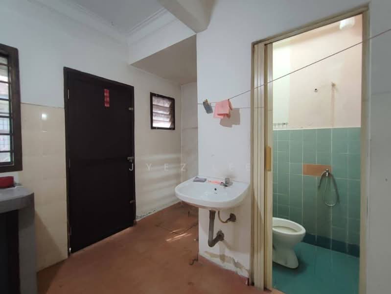 Rumah Teres 2 Tingkat untuk Dijual di Taman Rinting (Masai) - Jyez Lee - PropertyGuru.com.my