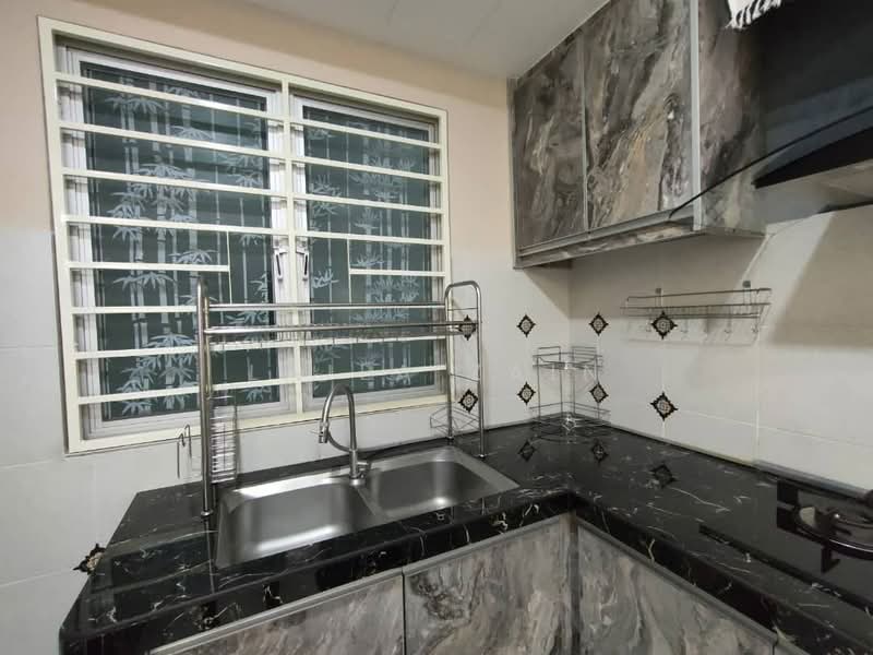 Condominium for Rent at Pangsapuri Seri Utama - Laila Zain - Kitchen - PropertyGuru.com.my