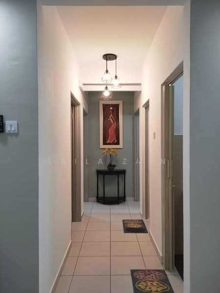 Condominium for Rent at Pangsapuri Seri Utama - Laila Zain - Corridor - PropertyGuru.com.my