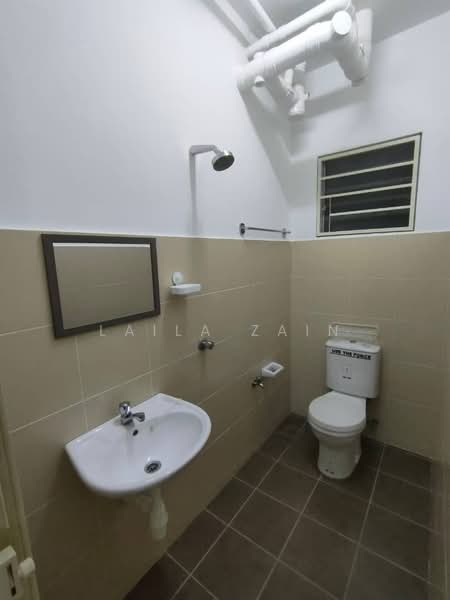 Condominium for Rent at Pangsapuri Seri Utama - Laila Zain - Bathroom - PropertyGuru.com.my