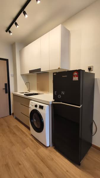 Servis Apartment untuk Disewa di Armani Raja Uda - Caven Chng - Kitchen - PropertyGuru.com.my
