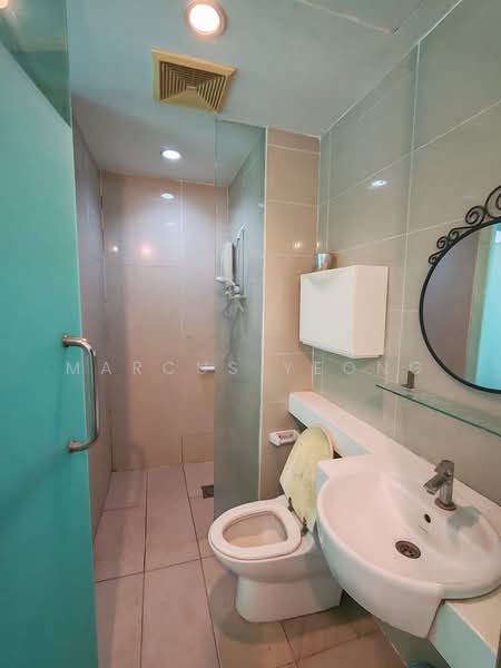 Servis Apartment untuk Dijual di The Scott Garden SOHO - Marcus Yeong - Bathroom - PropertyGuru.com.my