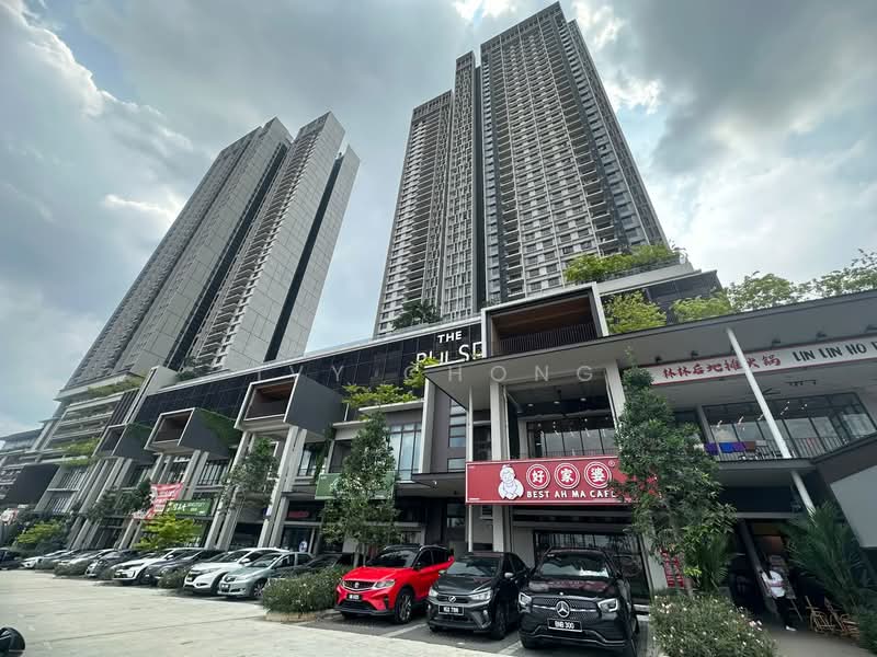 Servis Apartment untuk Dijual di The Pulse Residence - Ivy Chong - Exterior - PropertyGuru.com.my
