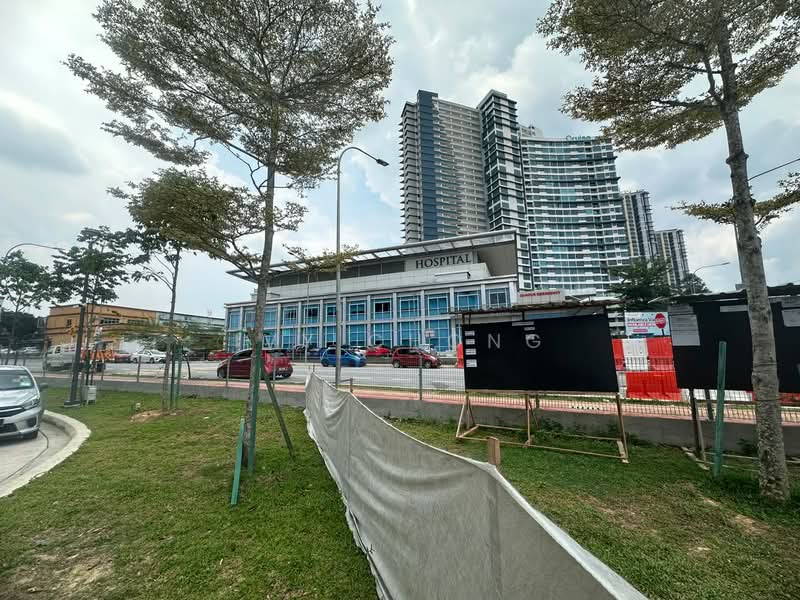 Servis Apartment untuk Dijual di The Pulse Residence - Ivy Chong - Exterior - PropertyGuru.com.my