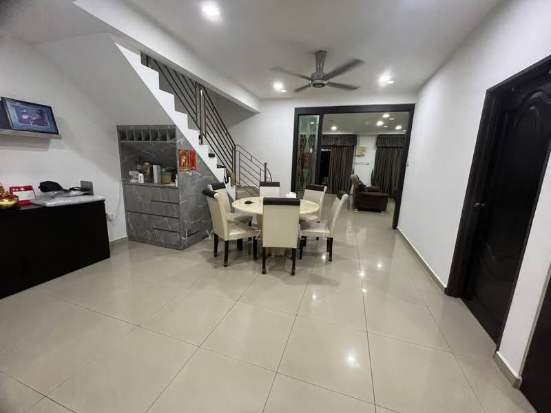 Semi-Detached House for Sale in Taman Johor (Tampoi) - Jyez Lee - PropertyGuru.com.my