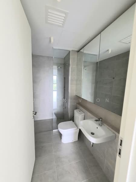 Service Residence for Sale at Jendela Residences - Justin Voon - Bathroom - PropertyGuru.com.my
