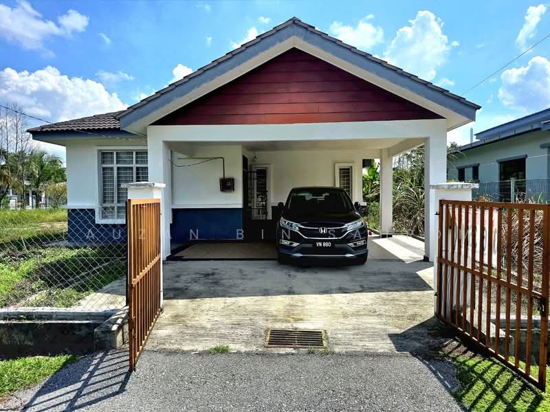 Rumah Banglo untuk Dijual di Bandar Tasik Senangin (Lenggeng) - Fauzan bin Sahrom - PropertyGuru.com.my