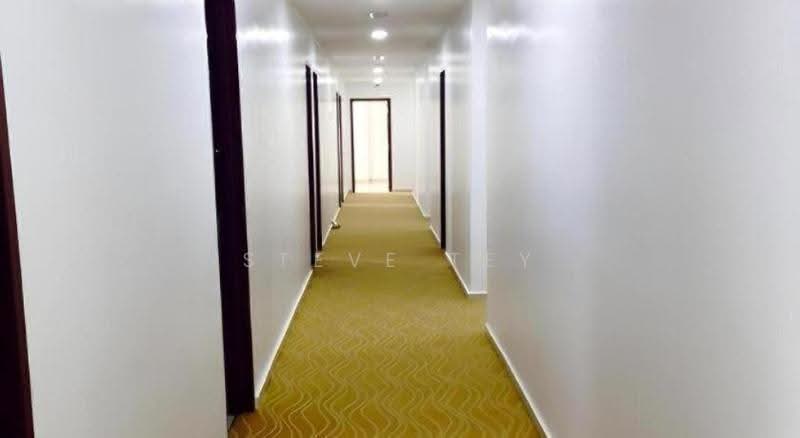 Shop / Office for Sale in Taman Masai Utama (Masai) - Steve Tey - Corridor - PropertyGuru.com.my