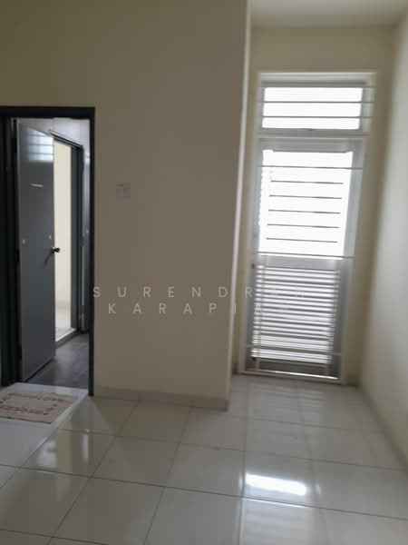 2-storey Terraced House for Sale in Seksyen 33 (Shah Alam) - Surendran Karapiah - Interior - PropertyGuru.com.my