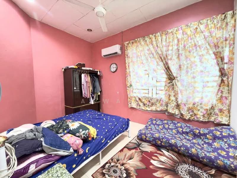 Rumah Teres 1 Tingkat untuk Dijual di Taman Lagenda (Padang Serai) - Aswad . - Bedroom - PropertyGuru.com.my