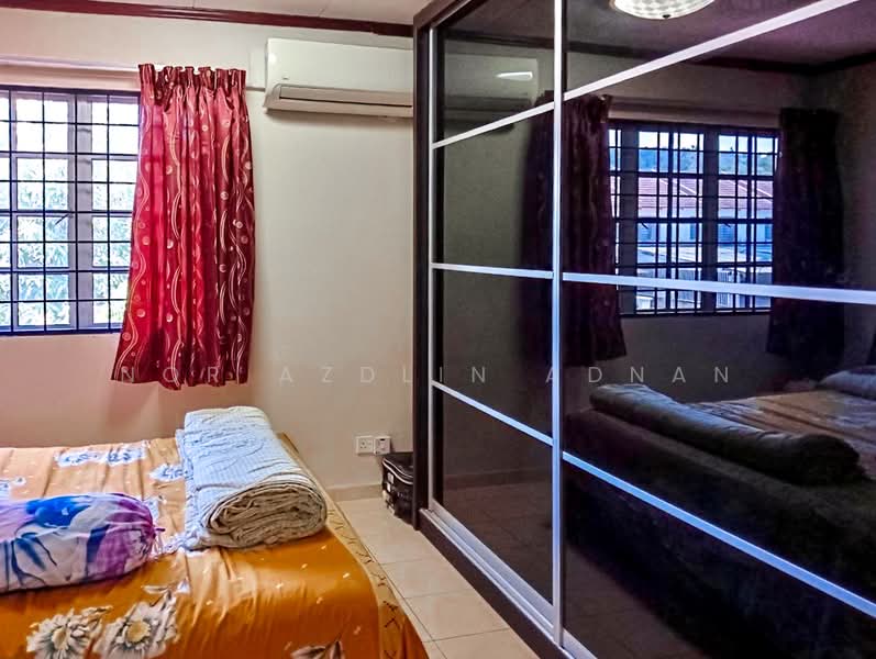 Rumah Teres untuk Dijual di Taman Kantan Permai (Kajang) - Nor Azdlin Adnan - PropertyGuru.com.my