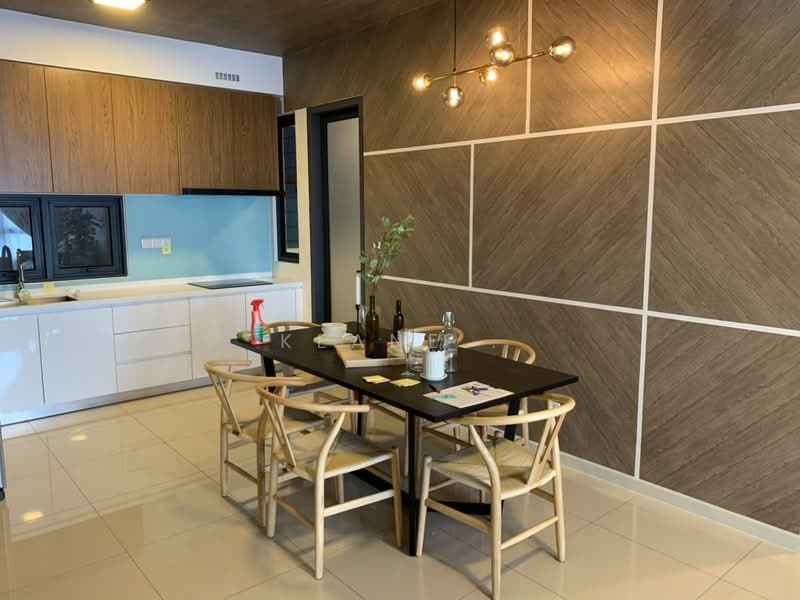 Servis Apartment untuk Dijual di Sunway Serene - Keane . - Dining Room - PropertyGuru.com.my