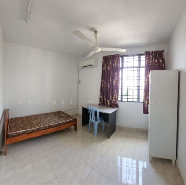 Apartment for Rent at Mutiara Perdana (Mutiara Court) - Kavineshwaran Ooi - Bedroom - PropertyGuru.com.my