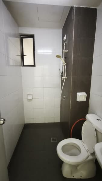 Pangsapuri untuk Disewa di Akasia Residence - Tony Leong - Bathroom - PropertyGuru.com.my
