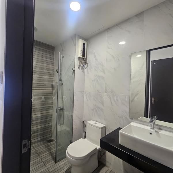 Servis Apartment untuk Disewa di Emporis - Jayden Chik - PropertyGuru.com.my