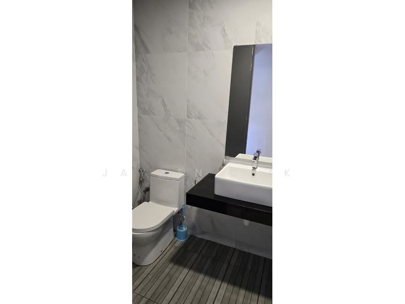 Servis Apartment untuk Disewa di Emporis - Jayden Chik - PropertyGuru.com.my