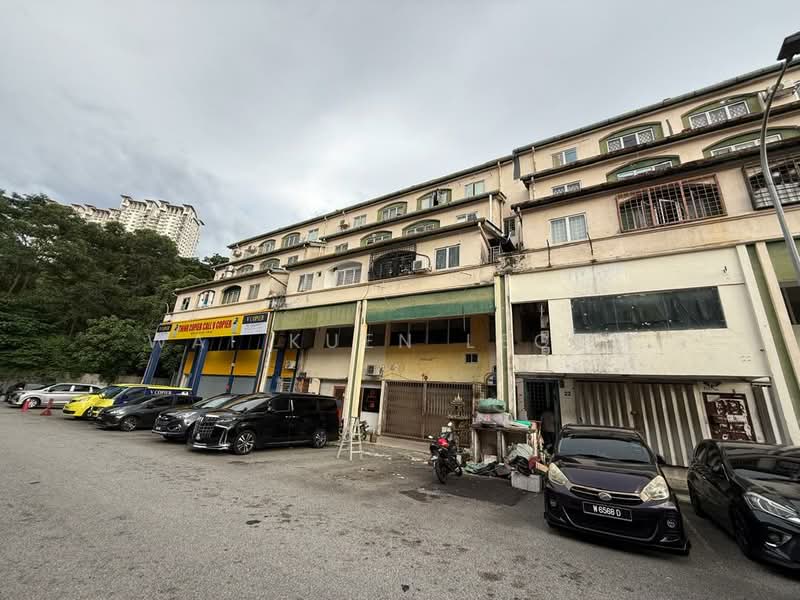 Shop for Rent in Cheras (Kuala Lumpur) - Wai Kuen Leong - Exterior - PropertyGuru.com.my