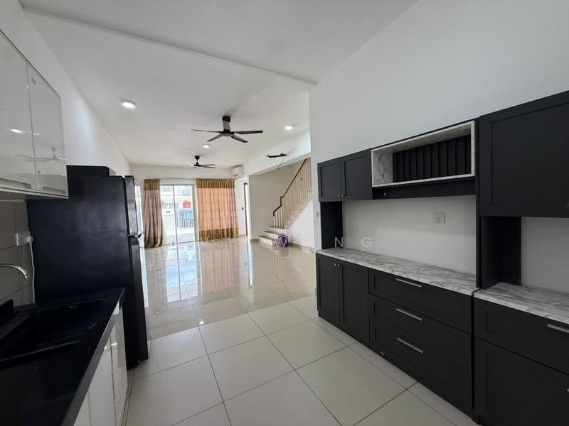 2-storey Terraced House for Rent in Bandar Gamuda Cove (Dengkil) - Ivy Wong - Kitchen - PropertyGuru.com.my