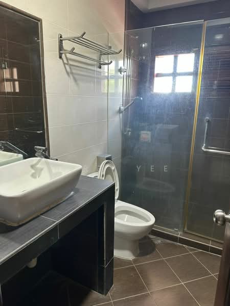 Semi-Detached House for Rent in Kajang (Selangor) - Terry Yee - Bathroom - PropertyGuru.com.my