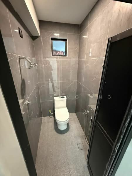 Rumah Teres untuk Dijual di Taman Johor Jaya (Johor Bahru) - Han Yong Ang - Bathroom - PropertyGuru.com.my
