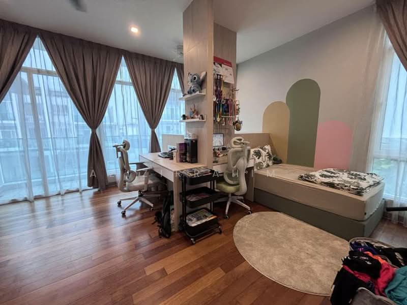 Semi-Detached House for Sale in Cyberjaya (Selangor) - Azizirrahim . - Bedroom - PropertyGuru.com.my