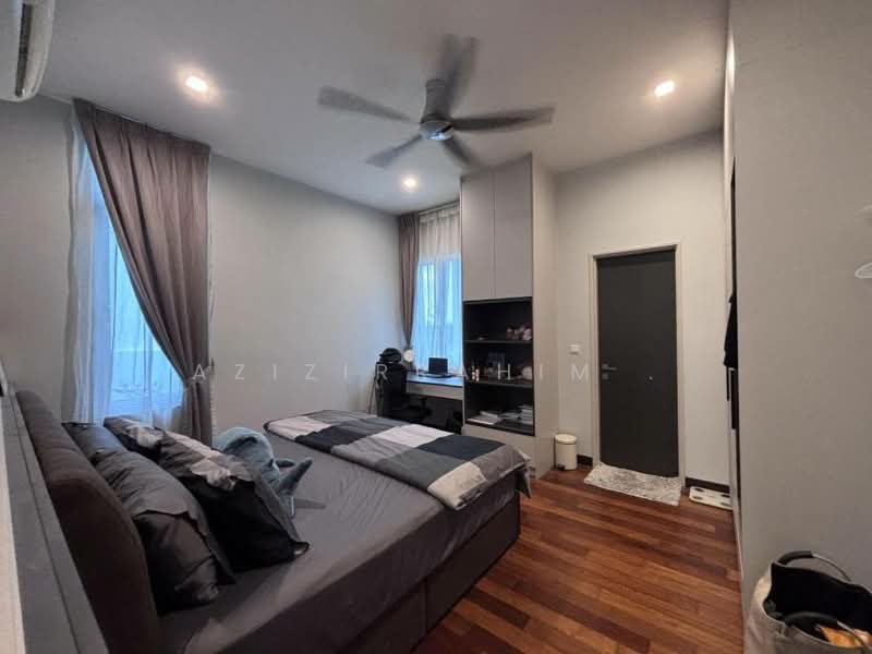 Semi-Detached House for Sale in Cyberjaya (Selangor) - Azizirrahim . - Bedroom - PropertyGuru.com.my