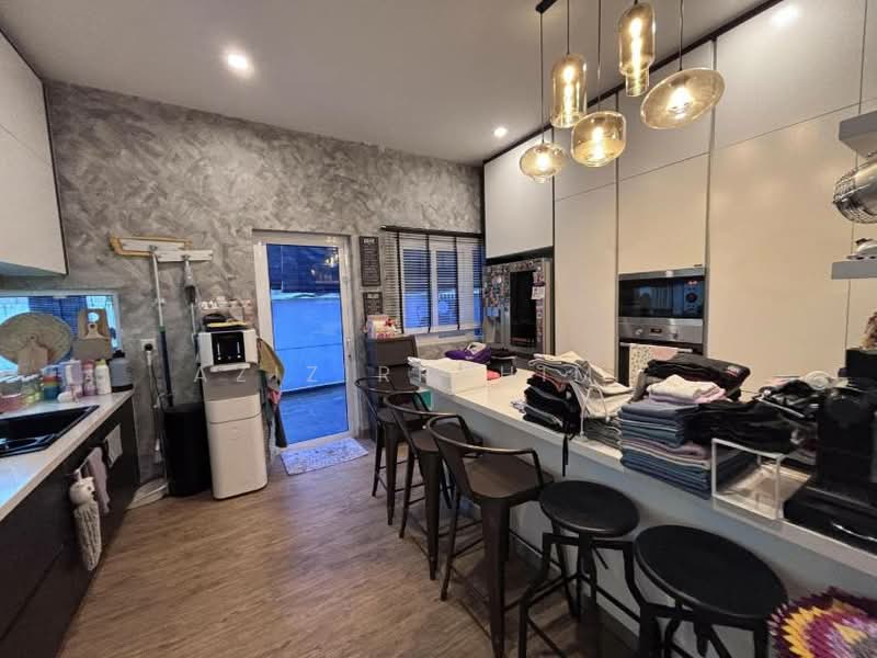 Semi-Detached House for Sale in Cyberjaya (Selangor) - Azizirrahim . - Kitchen - PropertyGuru.com.my