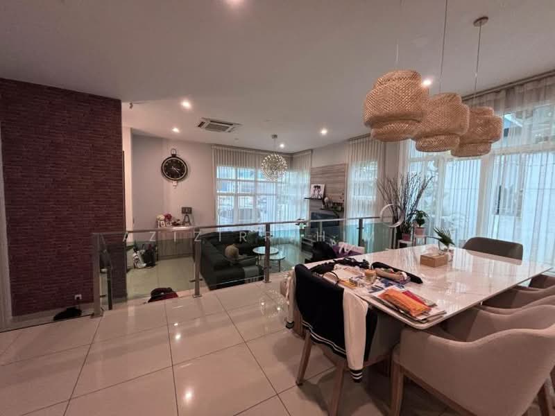 Semi-Detached House for Sale in Cyberjaya (Selangor) - Azizirrahim . - Living Room - PropertyGuru.com.my
