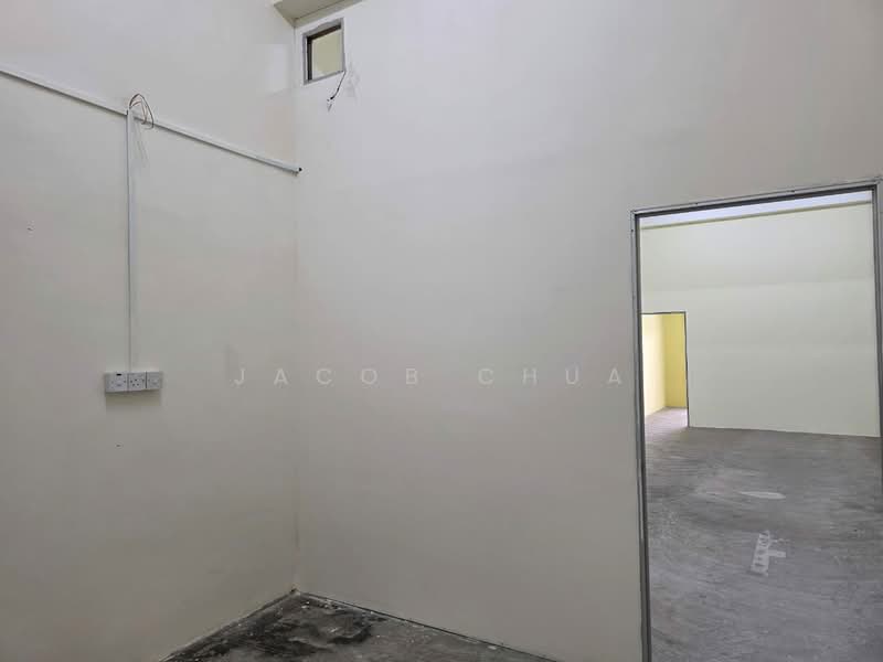 Kedai / Pejabat untuk Disewa di Taman Pulai Utama (Skudai) - Jacob Chua - Interior - PropertyGuru.com.my