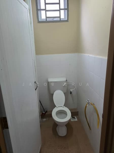 Kedai / Pejabat untuk Dijual di Taman Pulai Utama (Skudai) - Jacob Chua - Bathroom - PropertyGuru.com.my