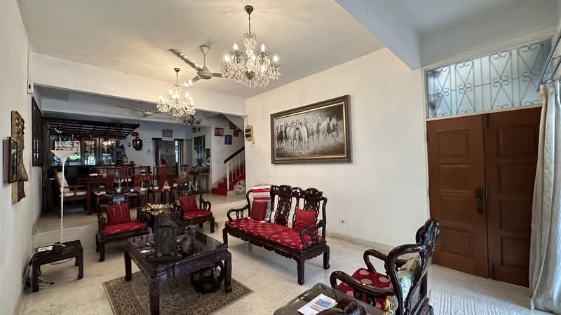 Rumah Berkembar untuk Dijual di Taman Lucky (Bangsar) - Tian Soon Tan - Living Room - PropertyGuru.com.my