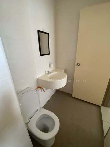 Servis Apartment untuk Disewa di Platinum Lake PV 21 - Welson Moo - Bathroom - PropertyGuru.com.my
