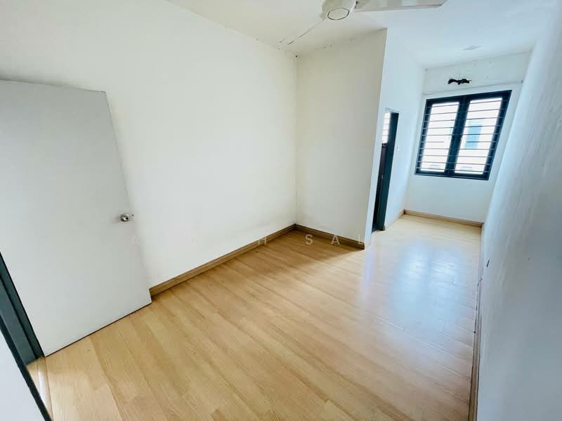 2-storey Terraced House for Sale in Alam Impian (Shah Alam) - Adibah Salim - Interior - PropertyGuru.com.my