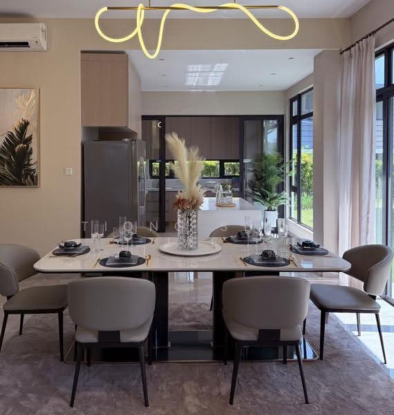 Bungalow House untuk Dijual di Diamond City (Semenyih) - Tiong Seng Lee - Dining Room - PropertyGuru.com.my