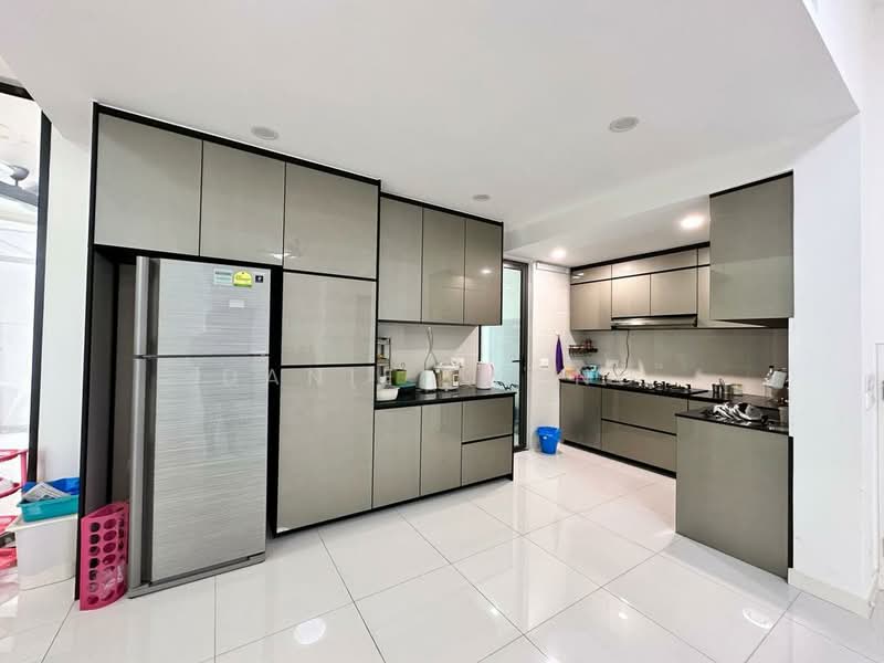 Rumah Teres untuk Disewa di Medini (Iskandar Puteri (Nusajaya)) - Daniel Yong - Kitchen - PropertyGuru.com.my