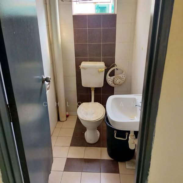 Shop / Office for Sale in Bandar Parklands (Klang) - Chloe Tan - PropertyGuru.com.my