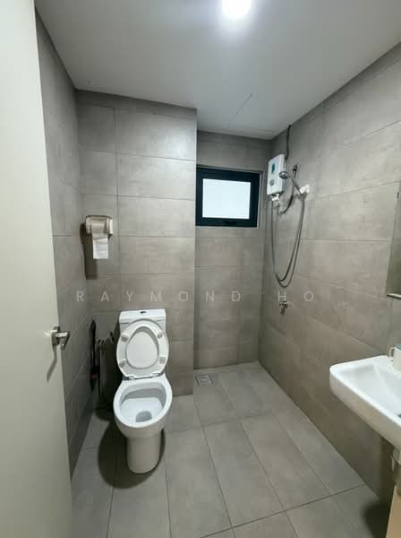 Servis Apartment untuk Disewa di Savio @ Riana Dutamas - Raymond Ho - Bathroom - PropertyGuru.com.my
