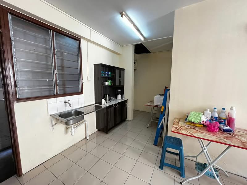 Pangsapuri untuk Disewa di Sri Saujana - Welson Teh - Kitchen - PropertyGuru.com.my
