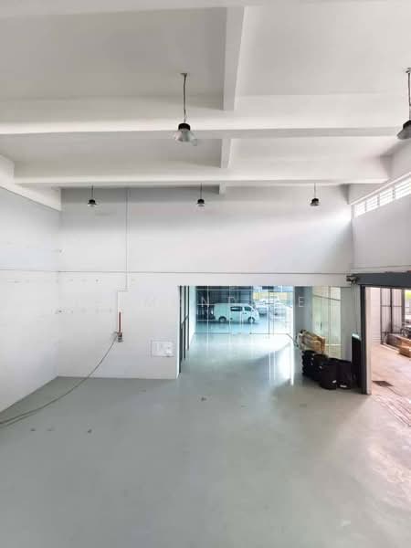 Semi-D Factory for Rent in Kawasan Perindustrian Tebrau 1 (Tebrau) - Jesmond Lee - Interior - PropertyGuru.com.my