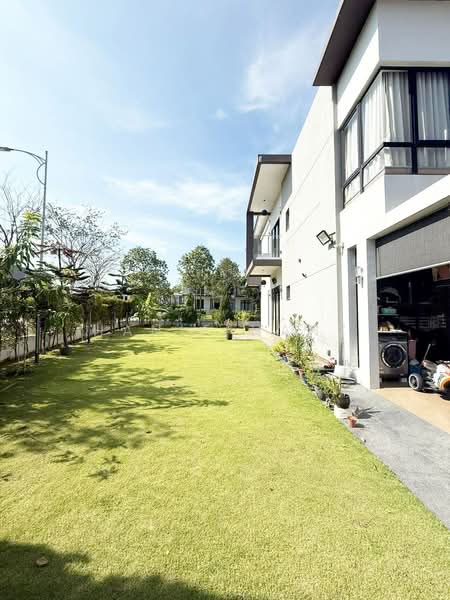 2-storey Terraced House for Sale in Cyberjaya (Selangor) - Hanif Hanz - Exterior - PropertyGuru.com.my