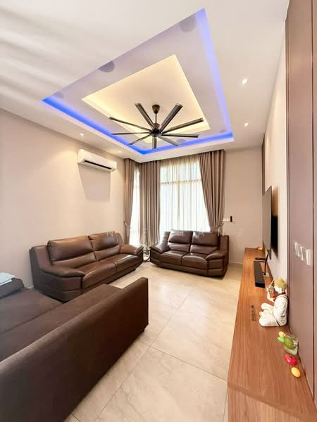 2-storey Terraced House for Sale in Cyberjaya (Selangor) - Hanif Hanz - Living Room - PropertyGuru.com.my