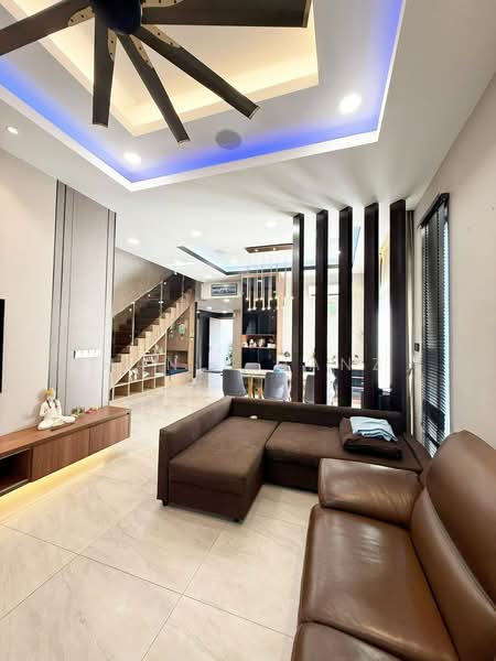 2-storey Terraced House for Sale in Cyberjaya (Selangor) - Hanif Hanz - Living Room - PropertyGuru.com.my