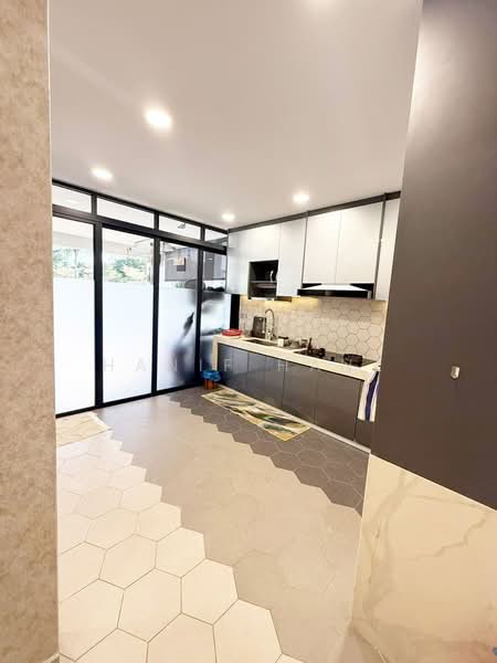 2-storey Terraced House for Sale in Cyberjaya (Selangor) - Hanif Hanz - Kitchen - PropertyGuru.com.my