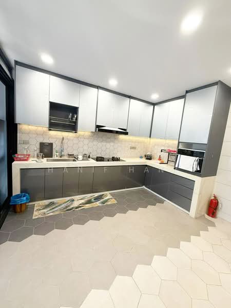 2-storey Terraced House for Sale in Cyberjaya (Selangor) - Hanif Hanz - Kitchen - PropertyGuru.com.my