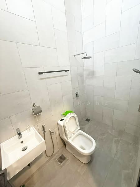 2-storey Terraced House for Sale in Cyberjaya (Selangor) - Hanif Hanz - Bathroom - PropertyGuru.com.my