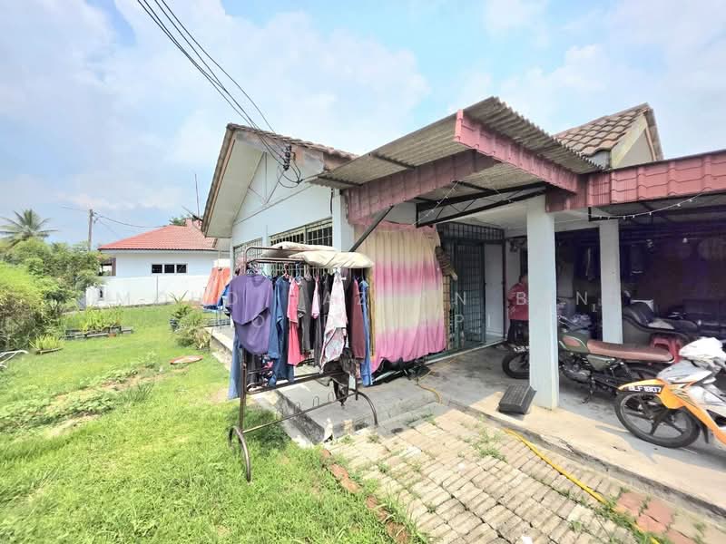 1-storey Terraced House for Sale in Kampung Perepat (Kapar) - Mohd Hazlan bin Mohd Sopi - PropertyGuru.com.my