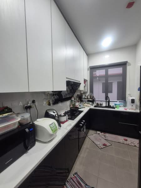 Rumah Teres 2-Tingkat untuk Dijual di Cyberjaya (Selangor) - Azizirrahim . - Kitchen - PropertyGuru.com.my
